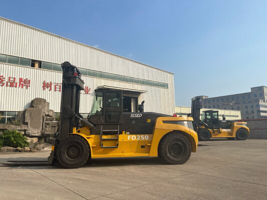 FD200 20 ตัน ไดเซล รถยกหนัก คัมมินส์ เครื่องยนต์ 8.0 กรัม Mast Warehouse Logistics