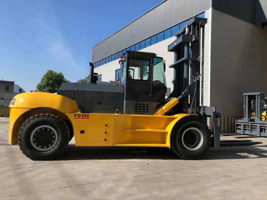 เหล็กม้วนยกยกตู้คอนเทนเนอร์ดีเซลดำเนินการจัดการ 15t 20t 25t 30ton