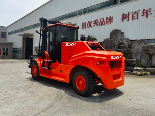 15000kgs จํานวนภาระหนัก Lift Forklift ด้วยเครื่องยนต์ OEM และ Yuchai / Cummins ที่กําหนดเอง