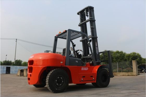รถยกดีเซล 7000kgs กำลังแรง รถยก 7 ตัน