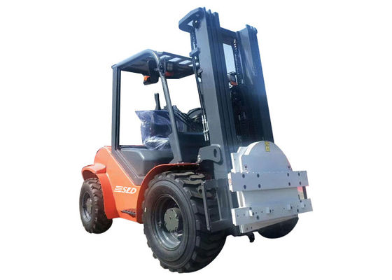 3000mm 4 Four Wheel Drive 3.5T 3500kgs 4X4 Forklift Solutions