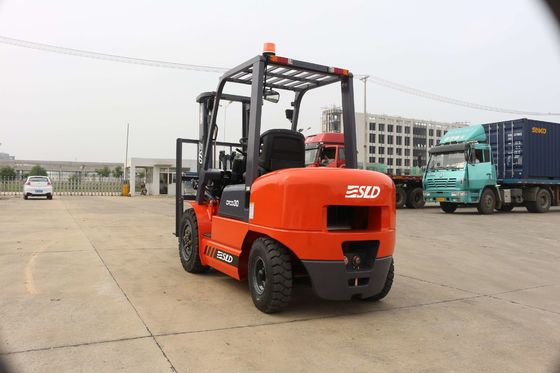 รถยกดีเซล FD30 3000kgs พร้อมเครื่องยนต์ ISUZU / MITSUBISHI