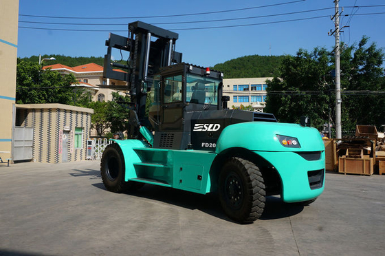 เกียร์อัตโนมัติ 20T รถยกของหนักพร้อมเครื่องยนต์ CUMMINS
