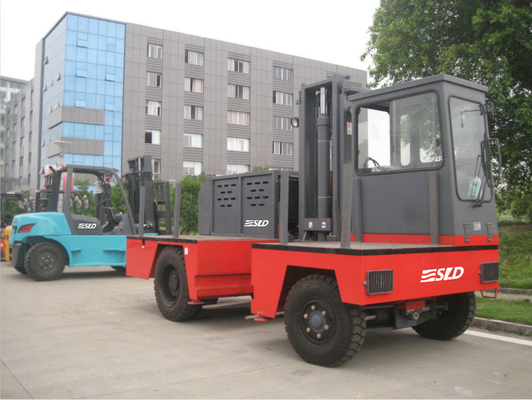 รถยกข้าง 6 ตันพร้อมเครื่องยนต์ ISUZU